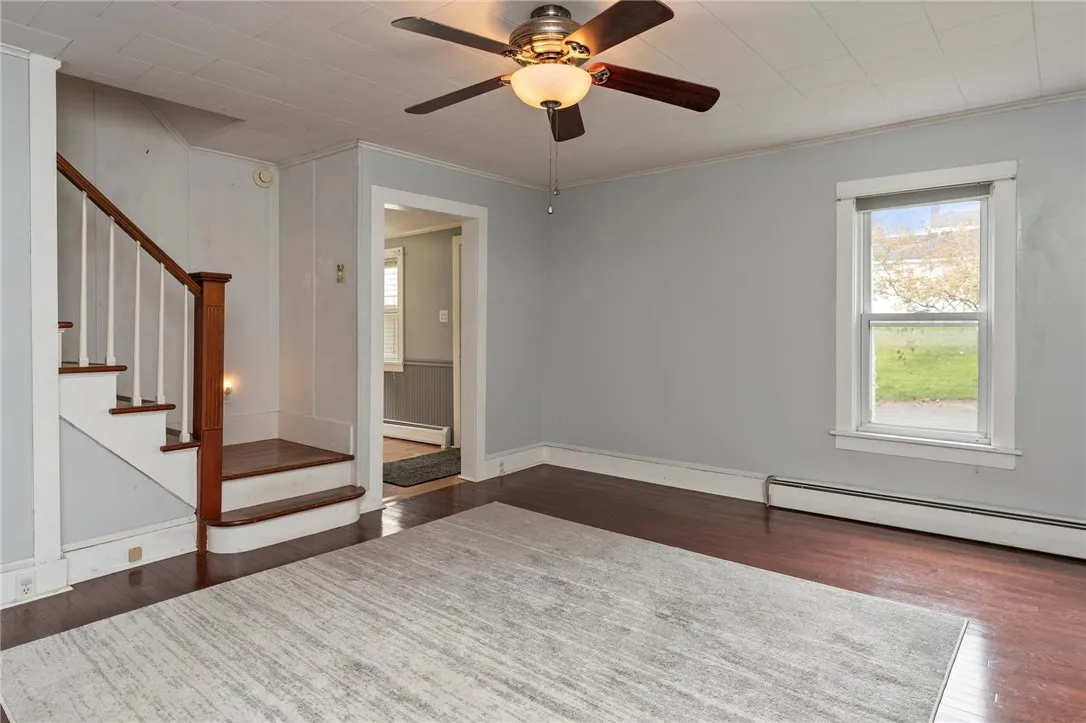 22 Franklin Street, Phelps, New York 14532, Phelps, New York 14532, 3 Bedrooms Bedrooms, 7 Rooms Rooms,1 BathroomBathrooms,Residential,For Sale,22 Franklin Street, Phelps, New York 14532,0,R1649398