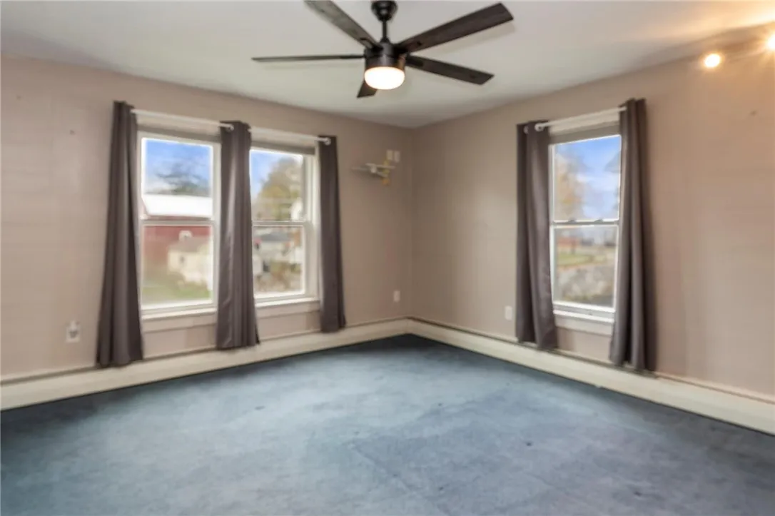 22 Franklin Street, Phelps, New York 14532, Phelps, New York 14532, 3 Bedrooms Bedrooms, 7 Rooms Rooms,1 BathroomBathrooms,Residential,For Sale,22 Franklin Street, Phelps, New York 14532,0,R1649398