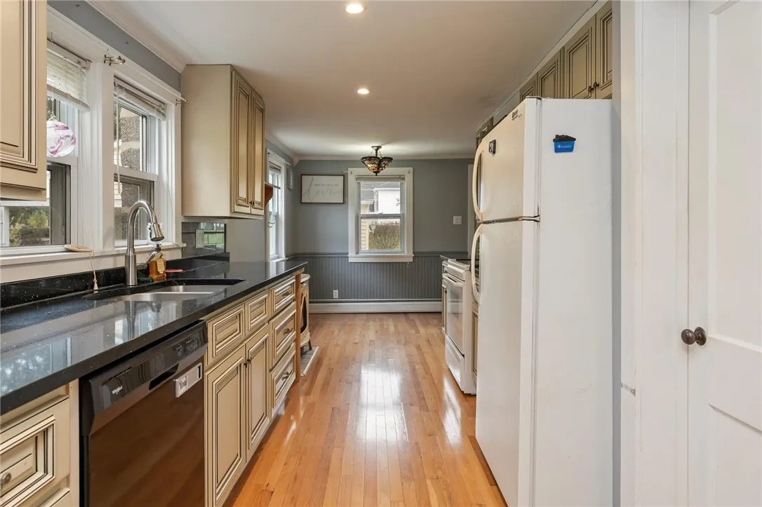 22 Franklin Street, Phelps, New York 14532, Phelps, New York 14532, 3 Bedrooms Bedrooms, 7 Rooms Rooms,1 BathroomBathrooms,Residential,For Sale,22 Franklin Street, Phelps, New York 14532,0,R1649398