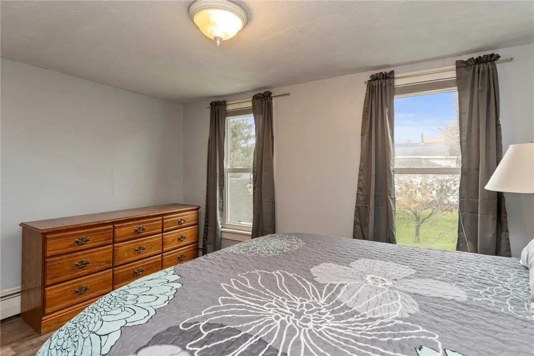 22 Franklin Street, Phelps, New York 14532, Phelps, New York 14532, 3 Bedrooms Bedrooms, 7 Rooms Rooms,1 BathroomBathrooms,Residential,For Sale,22 Franklin Street, Phelps, New York 14532,0,R1649398