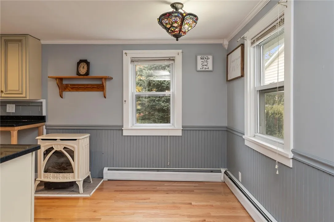 22 Franklin Street, Phelps, New York 14532, Phelps, New York 14532, 3 Bedrooms Bedrooms, 7 Rooms Rooms,1 BathroomBathrooms,Residential,For Sale,22 Franklin Street, Phelps, New York 14532,0,R1649398