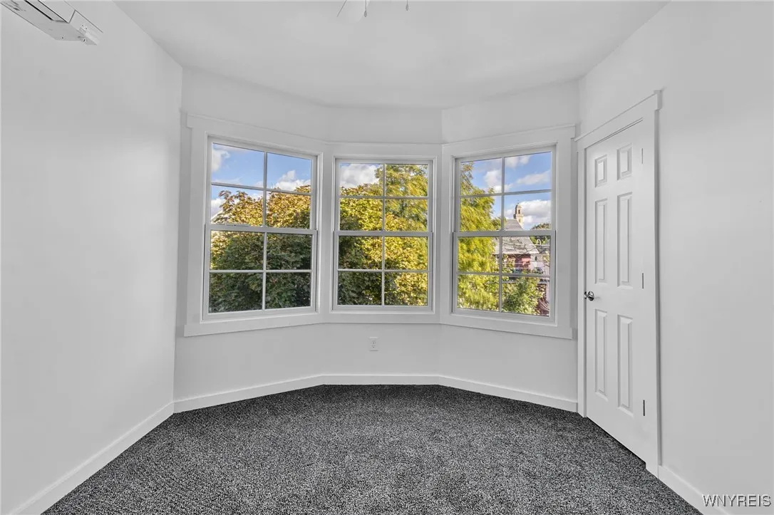 236 Brunswick Boulevard, Buffalo, New York 14208, Buffalo, New York 14208, 5 Bedrooms Bedrooms, ,2 BathroomsBathrooms,Residential,For Sale,236 Brunswick Boulevard, Buffalo, New York 14208,0,B1645596