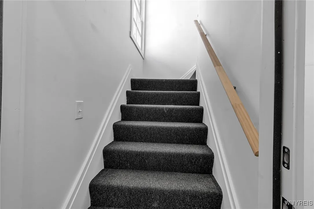 236 Brunswick Boulevard, Buffalo, New York 14208, Buffalo, New York 14208, 5 Bedrooms Bedrooms, ,2 BathroomsBathrooms,Residential,For Sale,236 Brunswick Boulevard, Buffalo, New York 14208,0,B1645596