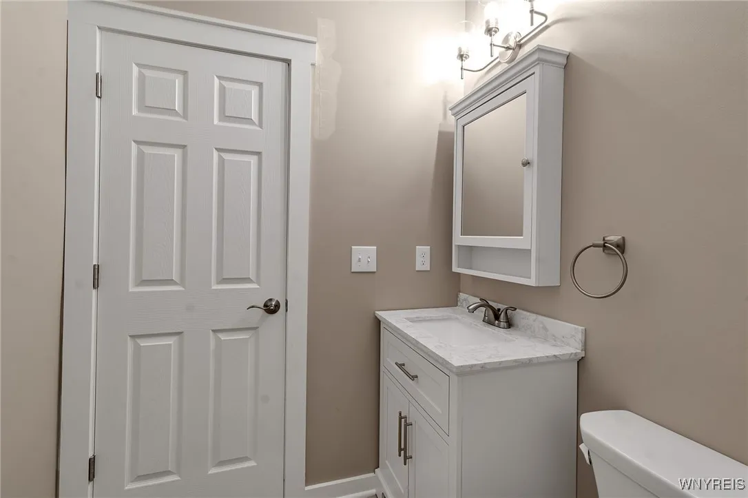 236 Brunswick Boulevard, Buffalo, New York 14208, Buffalo, New York 14208, 5 Bedrooms Bedrooms, ,2 BathroomsBathrooms,Residential,For Sale,236 Brunswick Boulevard, Buffalo, New York 14208,0,B1645596