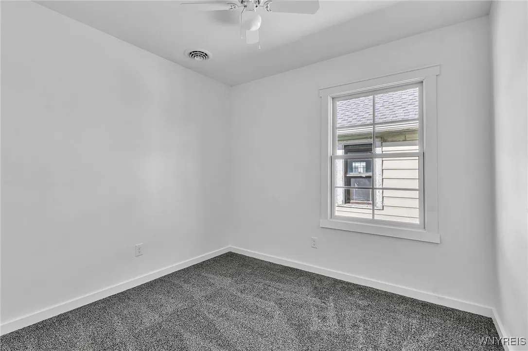 236 Brunswick Boulevard, Buffalo, New York 14208, Buffalo, New York 14208, 5 Bedrooms Bedrooms, ,2 BathroomsBathrooms,Residential,For Sale,236 Brunswick Boulevard, Buffalo, New York 14208,0,B1645596