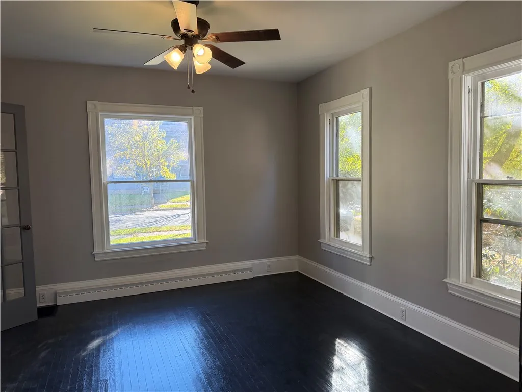 122 West William Street, Bath, New York 14810, Bath, New York 14810, 3 Bedrooms Bedrooms, 10 Rooms Rooms,2 BathroomsBathrooms,Residential,For Sale,122 West William Street, Bath, New York 14810,0,R1649300