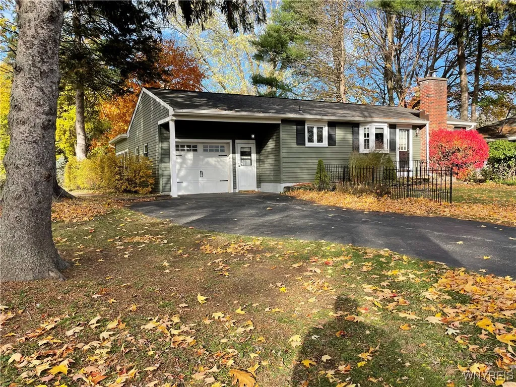 2141 Billington Road, Elma, New York 14052, Elma, New York 14052, 3 Bedrooms Bedrooms, 7 Rooms Rooms,1 BathroomBathrooms,Residential,For Sale,2141 Billington Road, Elma, New York 14052,0,B1649391