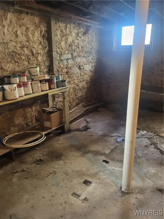 56 Harvey Avenue, Lockport City, New York 14094, Lockport City, New York 14094, 3 Bedrooms Bedrooms, 7 Rooms Rooms,1 BathroomBathrooms,Residential,For Sale,56 Harvey Avenue, Lockport City, New York 14094,0,B1648591