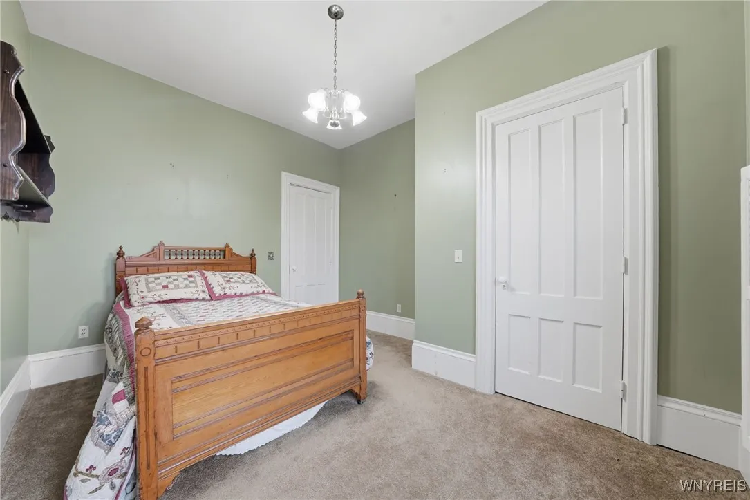 37 State Street, Royalton, New York 14105, Royalton, New York 14105, 5 Bedrooms Bedrooms, 12 Rooms Rooms,3 BathroomsBathrooms,Residential,For Sale,37 State Street, Royalton, New York 14105,0,B1649409