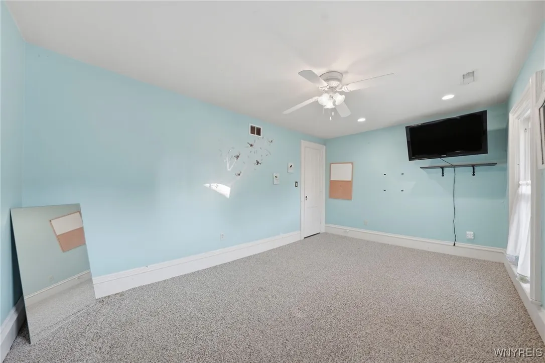 37 State Street, Royalton, New York 14105, Royalton, New York 14105, 5 Bedrooms Bedrooms, 12 Rooms Rooms,3 BathroomsBathrooms,Residential,For Sale,37 State Street, Royalton, New York 14105,0,B1649409