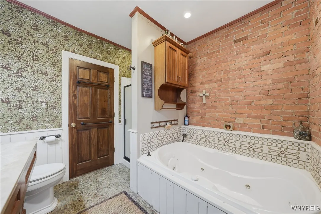37 State Street, Royalton, New York 14105, Royalton, New York 14105, 5 Bedrooms Bedrooms, 12 Rooms Rooms,3 BathroomsBathrooms,Residential,For Sale,37 State Street, Royalton, New York 14105,0,B1649409