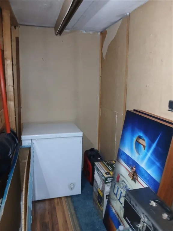 193 Tupper Way, Manchester, New York 14504, Manchester, New York 14504, 1 Bedroom Bedrooms, 4 Rooms Rooms,1 BathroomBathrooms,Residential,For Sale,193 Tupper Way, Manchester, New York 14504,0,R1649140