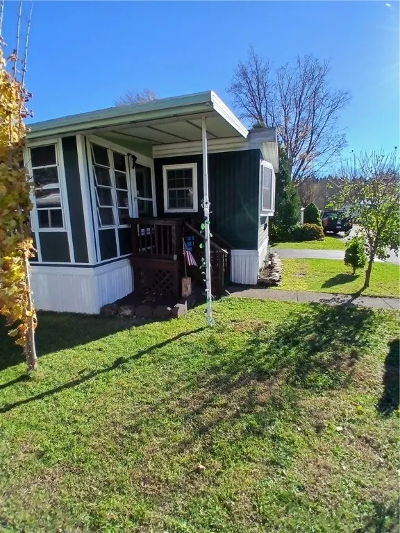 193 Tupper Way, Manchester, New York 14504, Manchester, New York 14504, 1 Bedroom Bedrooms, 4 Rooms Rooms,1 BathroomBathrooms,Residential,For Sale,193 Tupper Way, Manchester, New York 14504,0,R1649140
