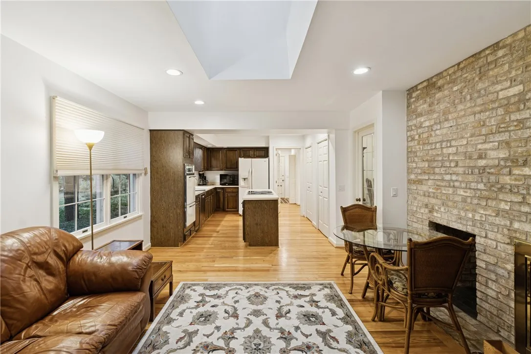 Family Room Kitchen Combo