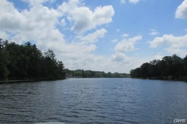 8835water Gaskin Road, Clay, New York 13041, Clay, New York 13041, 3 Bedrooms Bedrooms, 8 Rooms Rooms,2 BathroomsBathrooms,Residential,For Sale,8835water Gaskin Road, Clay, New York 13041,0,S1640223