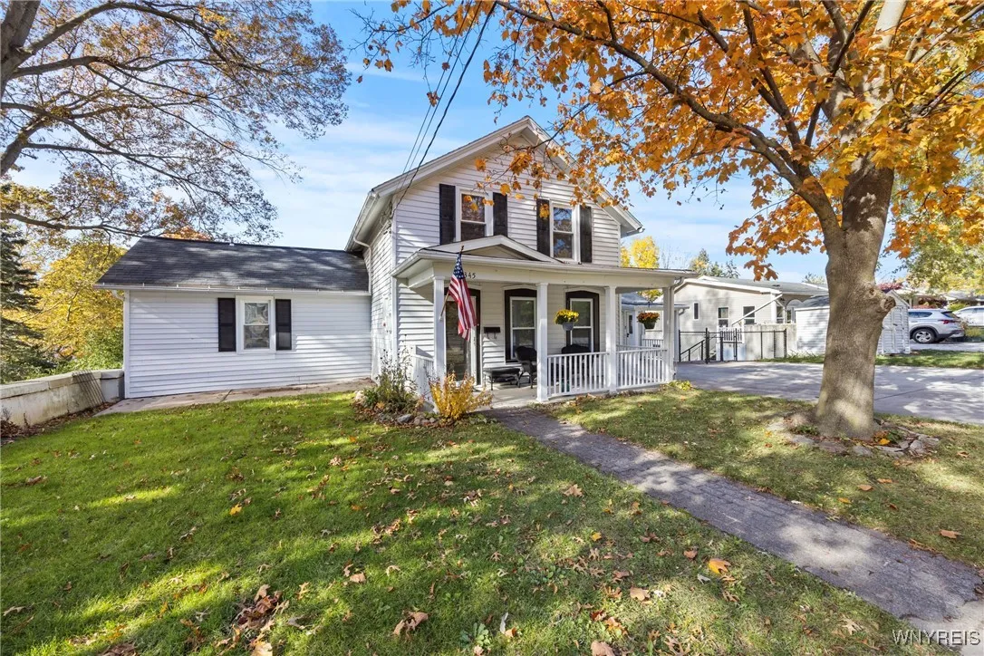 345 South 4th Street, Lewiston, New York 14092, Lewiston, New York 14092, 3 Bedrooms Bedrooms, 7 Rooms Rooms,2 BathroomsBathrooms,Residential,For Sale,345 South 4th Street, Lewiston, New York 14092,0,B1649092