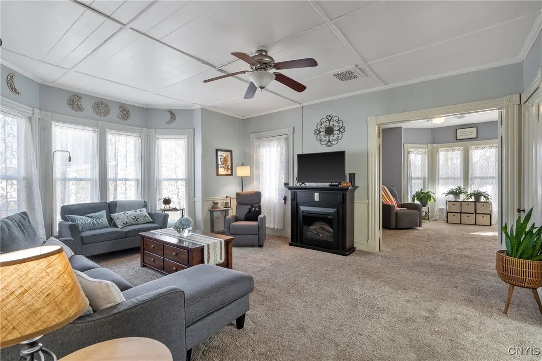 328 East Main Street, Brownville, New York 13615, Brownville, New York 13615, 4 Bedrooms Bedrooms, 10 Rooms Rooms,2 BathroomsBathrooms,Residential,For Sale,328 East Main Street, Brownville, New York 13615,0,S1647102