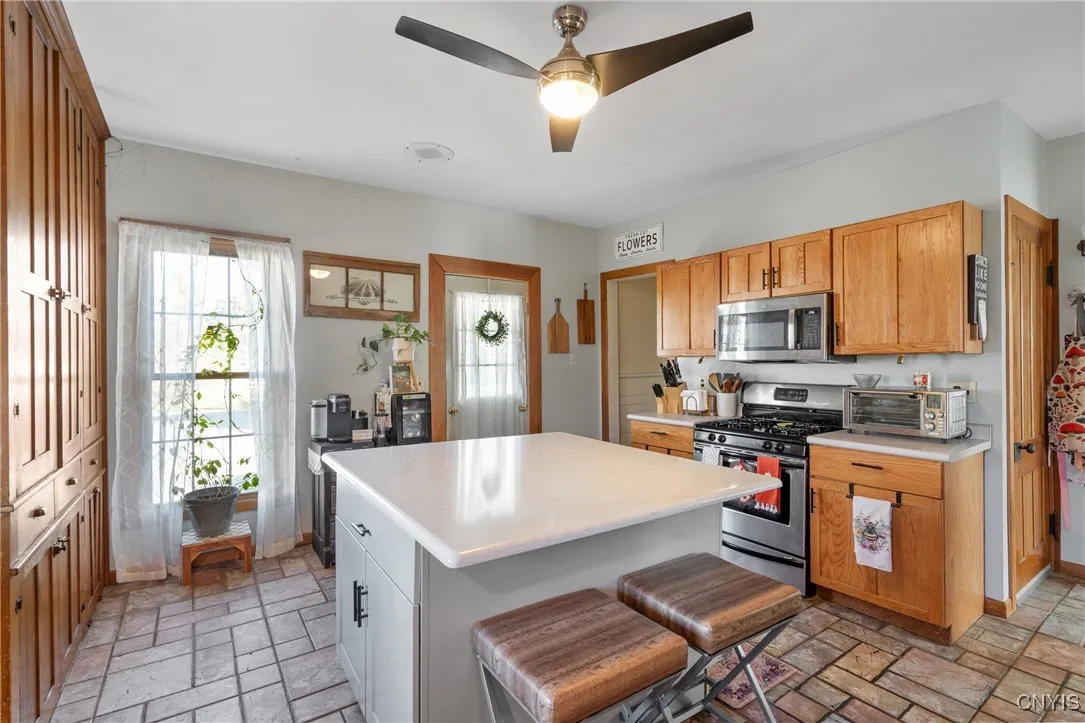 328 East Main Street, Brownville, New York 13615, Brownville, New York 13615, 4 Bedrooms Bedrooms, 10 Rooms Rooms,2 BathroomsBathrooms,Residential,For Sale,328 East Main Street, Brownville, New York 13615,0,S1647102