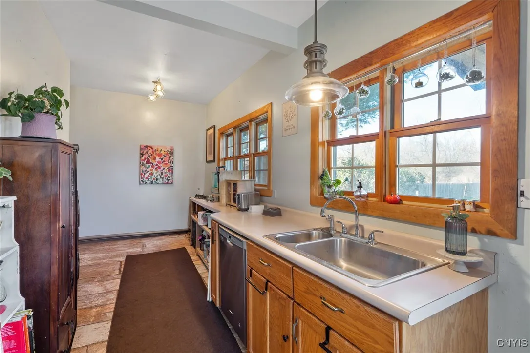 328 East Main Street, Brownville, New York 13615, Brownville, New York 13615, 4 Bedrooms Bedrooms, 10 Rooms Rooms,2 BathroomsBathrooms,Residential,For Sale,328 East Main Street, Brownville, New York 13615,0,S1647102