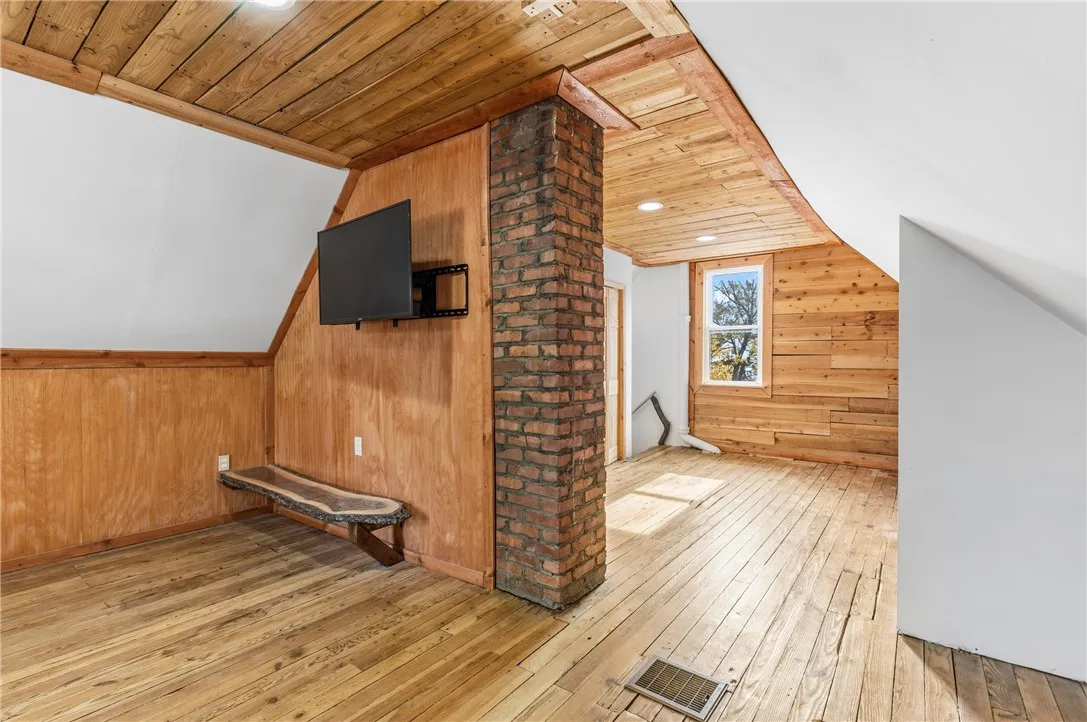 51 Sayne Street, Rochester, New York 14621, Rochester, New York 14621, 2 Bedrooms Bedrooms, 5 Rooms Rooms,1 BathroomBathrooms,Residential,For Sale,51 Sayne Street, Rochester, New York 14621,0,R1649221