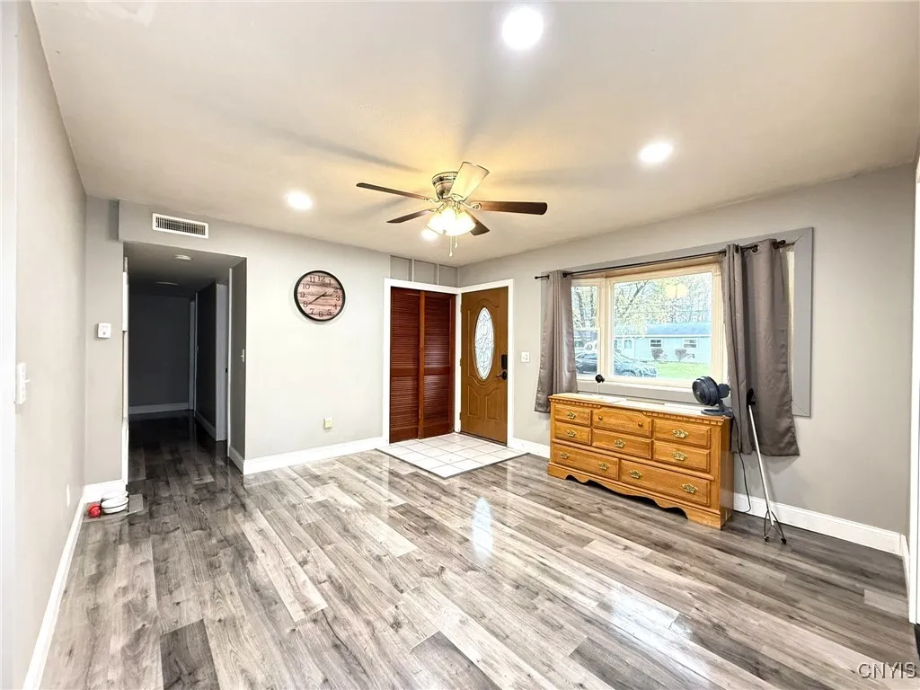 7926 Rinaldo Boulevard N, Cicero, New York 13030, Cicero, New York 13030, 3 Bedrooms Bedrooms, 6 Rooms Rooms,1 BathroomBathrooms,Residential,For Sale,7926 Rinaldo Boulevard N, Cicero, New York 13030,0,S1648691