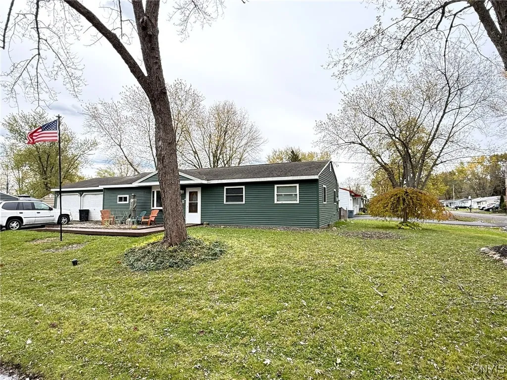 7926 Rinaldo Boulevard N, Cicero, New York 13030, Cicero, New York 13030, 3 Bedrooms Bedrooms, 6 Rooms Rooms,1 BathroomBathrooms,Residential,For Sale,7926 Rinaldo Boulevard N, Cicero, New York 13030,0,S1648691