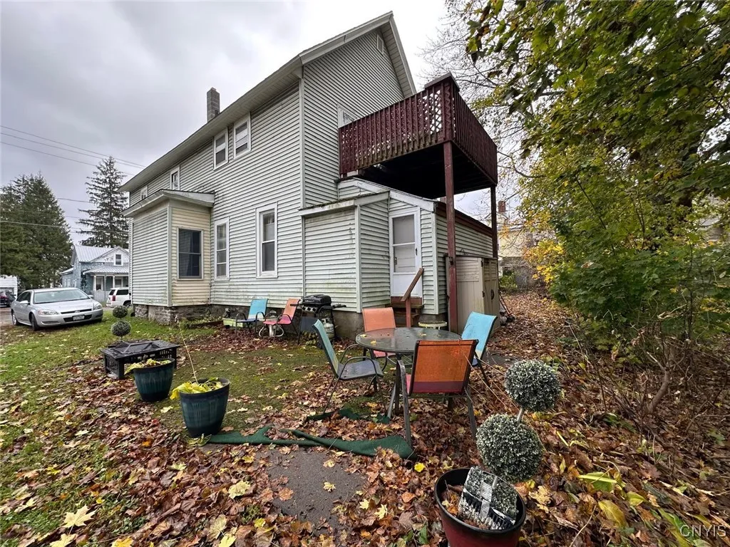 8 Greenbush Street, Cortland, New York 13045, Cortland, New York 13045, 3 Bedrooms Bedrooms, ,2 BathroomsBathrooms,Residential,For Sale,8 Greenbush Street, Cortland, New York 13045,0,S1648966