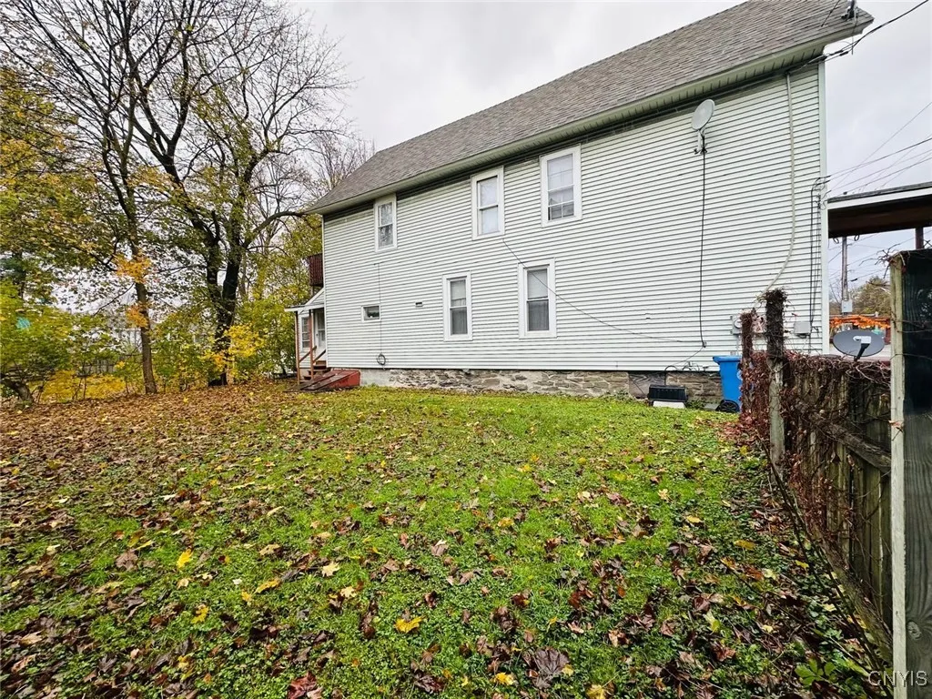 8 Greenbush Street, Cortland, New York 13045, Cortland, New York 13045, 3 Bedrooms Bedrooms, ,2 BathroomsBathrooms,Residential,For Sale,8 Greenbush Street, Cortland, New York 13045,0,S1648966