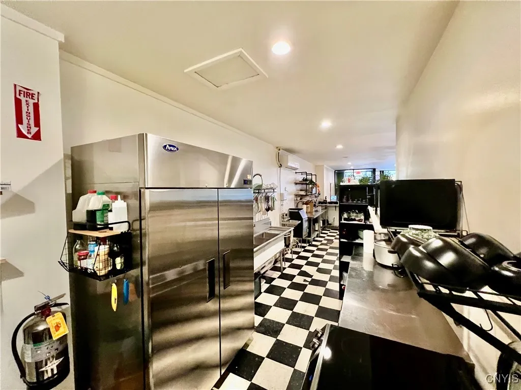 18 West Bridge Street, Oswego, New York 13126, Oswego, New York 13126, ,Commercial Sale,For Sale,18 West Bridge Street, Oswego, New York 13126,0,S1649431