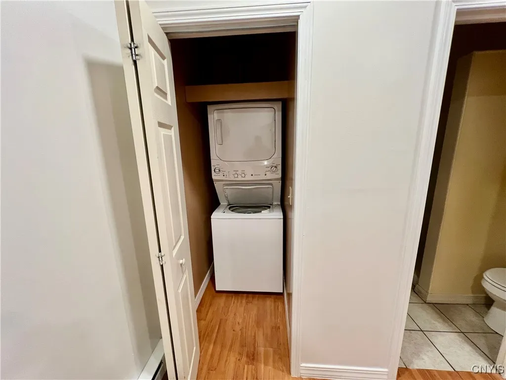 18 West Bridge Street, Oswego, New York 13126, Oswego, New York 13126, ,Commercial Sale,For Sale,18 West Bridge Street, Oswego, New York 13126,0,S1649431