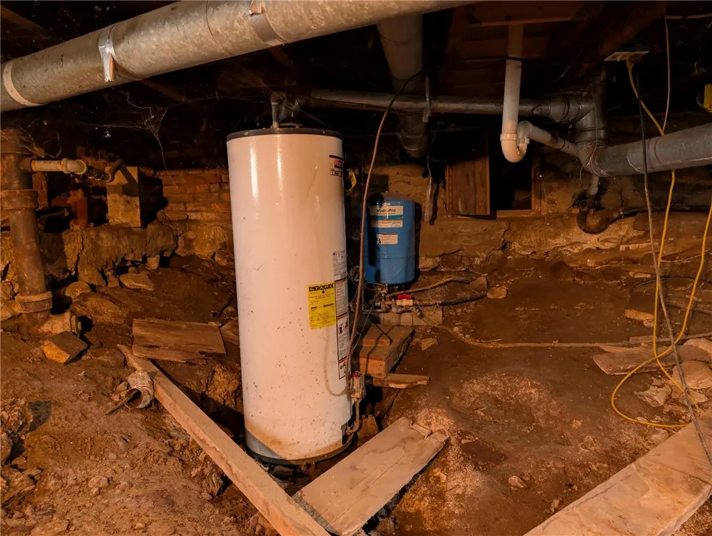 37 North Main Street, Gainesville, New York 14066, Gainesville, New York 14066, 3 Bedrooms Bedrooms, 5 Rooms Rooms,1 BathroomBathrooms,Residential,For Sale,37 North Main Street, Gainesville, New York 14066,0,R1648681