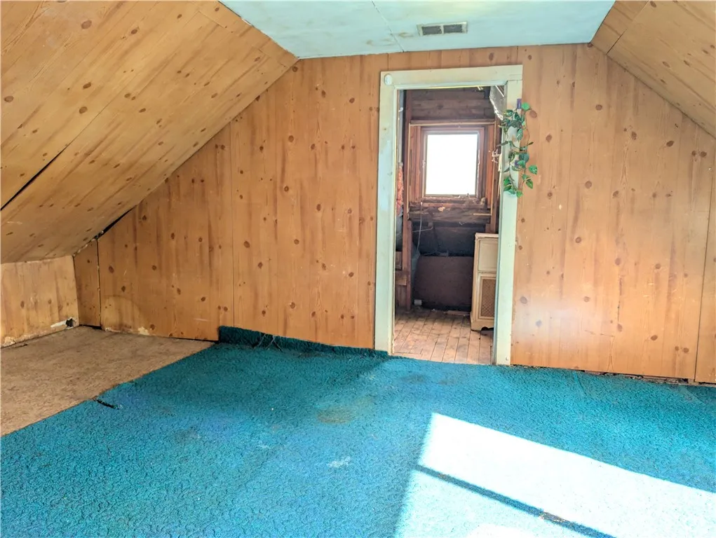 2nd-floor bedroom #2
