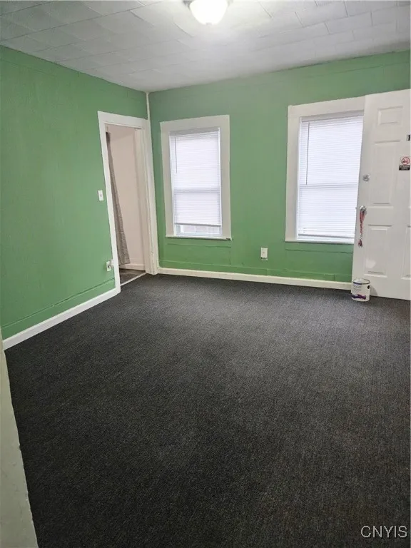 233 Lakeview Avenue, Syracuse, New York 13204, Syracuse, New York 13204, 6 Bedrooms Bedrooms, ,2 BathroomsBathrooms,Residential,For Sale,233 Lakeview Avenue, Syracuse, New York 13204,0,S1649390