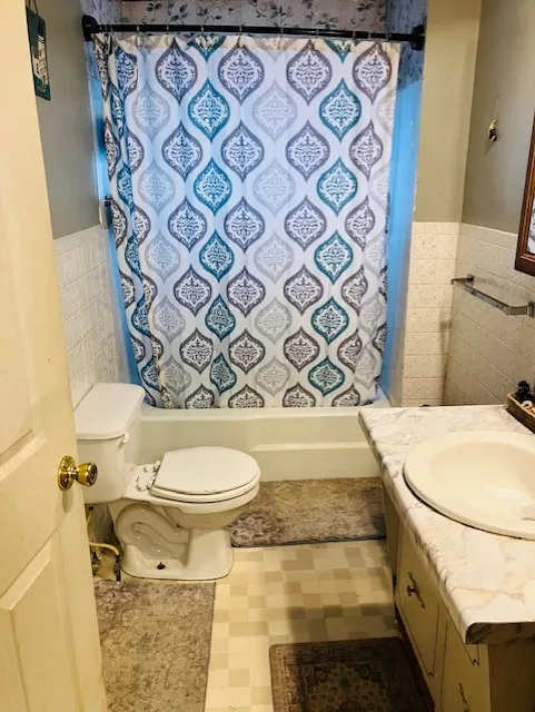 First floor full bath