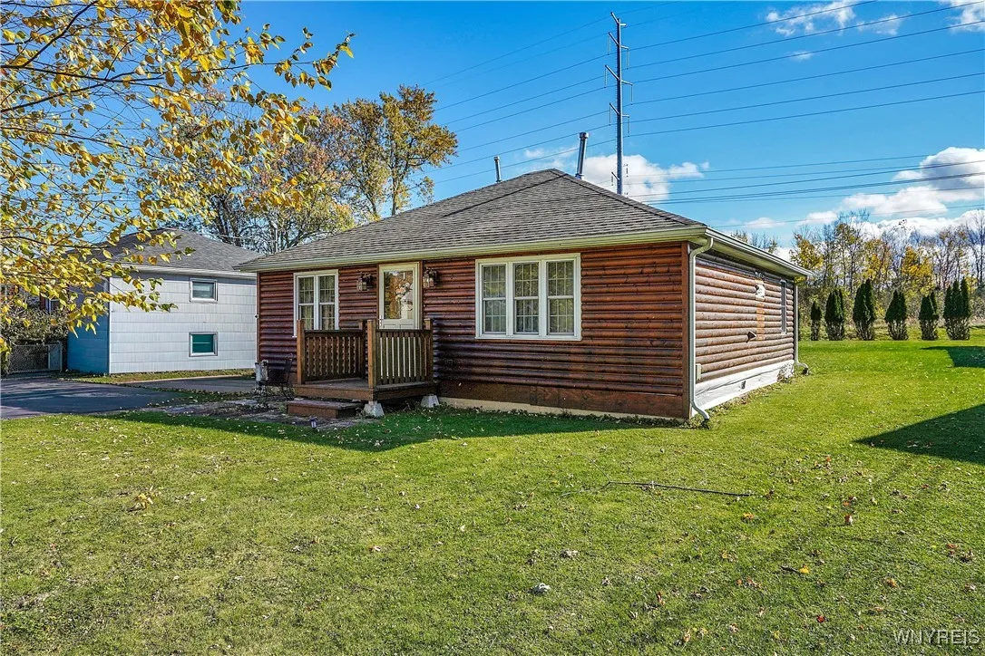 3139 Durham Road, Hamburg, New York 14075, Hamburg, New York 14075, 3 Bedrooms Bedrooms, 5 Rooms Rooms,1 BathroomBathrooms,Residential,For Sale,3139 Durham Road, Hamburg, New York 14075,0,B1648898
