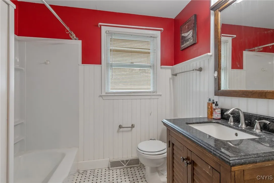 103 Colony Park Drive, Salina, New York 13088, Salina, New York 13088, 4 Bedrooms Bedrooms, 8 Rooms Rooms,3 BathroomsBathrooms,Residential,For Sale,103 Colony Park Drive, Salina, New York 13088,0,S1649108