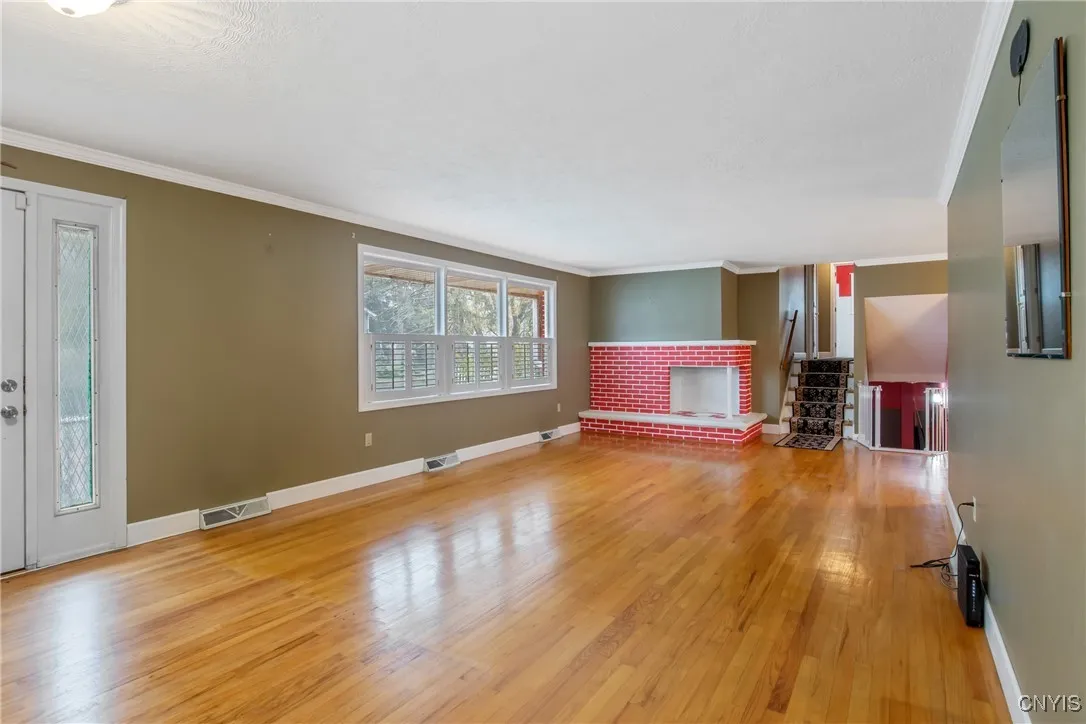 103 Colony Park Drive, Salina, New York 13088, Salina, New York 13088, 4 Bedrooms Bedrooms, 8 Rooms Rooms,3 BathroomsBathrooms,Residential,For Sale,103 Colony Park Drive, Salina, New York 13088,0,S1649108