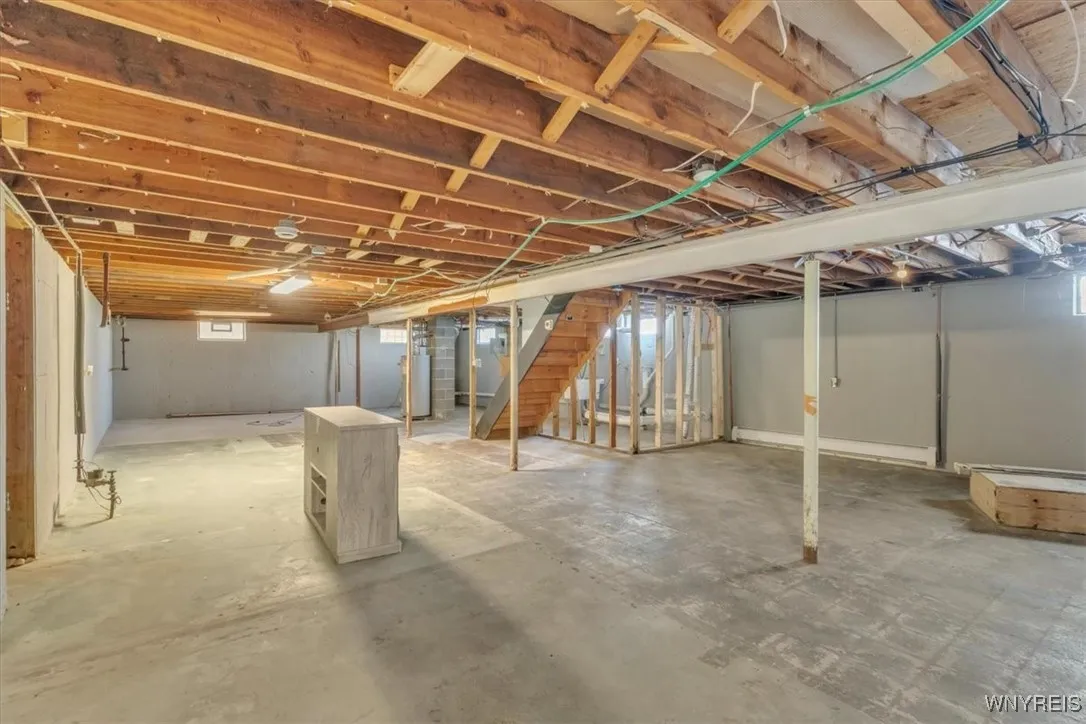 5252 William Street, Lancaster, New York 14086, Lancaster, New York 14086, 3 Bedrooms Bedrooms, 5 Rooms Rooms,2 BathroomsBathrooms,Residential,For Sale,5252 William Street, Lancaster, New York 14086,0,B1648766