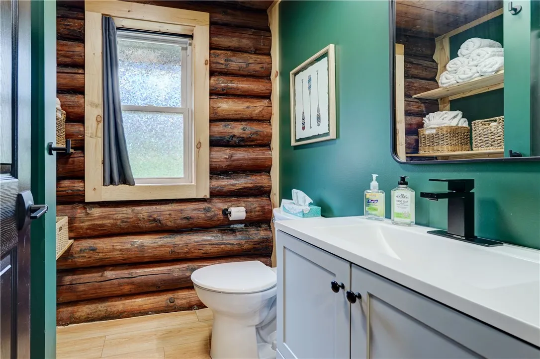 7047 Lawyer Road R 162, Naples, New York 14512, Naples, New York 14512, 3 Bedrooms Bedrooms, 6 Rooms Rooms,2 BathroomsBathrooms,Residential,For Sale,7047 Lawyer Road R 162, Naples, New York 14512,0,R1648922