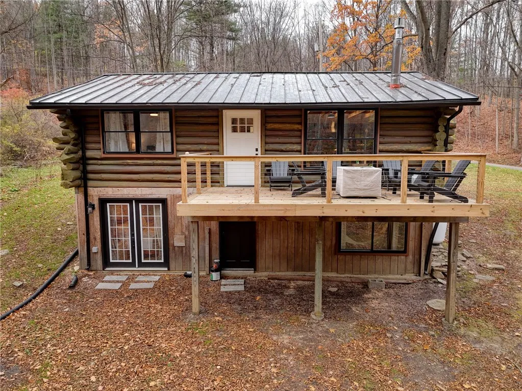 7047 Lawyer Road R 162, Naples, New York 14512, Naples, New York 14512, 3 Bedrooms Bedrooms, 6 Rooms Rooms,2 BathroomsBathrooms,Residential,For Sale,7047 Lawyer Road R 162, Naples, New York 14512,0,R1648922