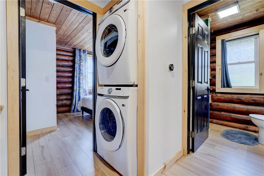 7047 Lawyer Road R 162, Naples, New York 14512, Naples, New York 14512, 3 Bedrooms Bedrooms, 6 Rooms Rooms,2 BathroomsBathrooms,Residential,For Sale,7047 Lawyer Road R 162, Naples, New York 14512,0,R1648922