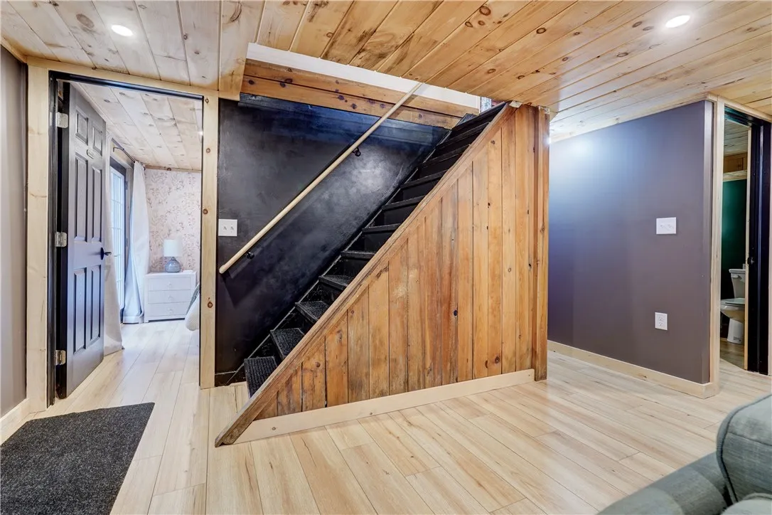7047 Lawyer Road R 162, Naples, New York 14512, Naples, New York 14512, 3 Bedrooms Bedrooms, 6 Rooms Rooms,2 BathroomsBathrooms,Residential,For Sale,7047 Lawyer Road R 162, Naples, New York 14512,0,R1648922