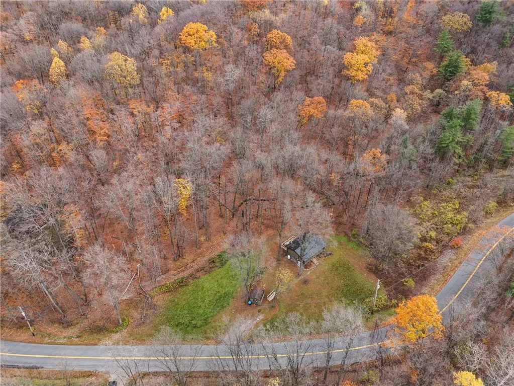 7047 Lawyer Road R 162, Naples, New York 14512, Naples, New York 14512, 3 Bedrooms Bedrooms, 6 Rooms Rooms,2 BathroomsBathrooms,Residential,For Sale,7047 Lawyer Road R 162, Naples, New York 14512,0,R1648922