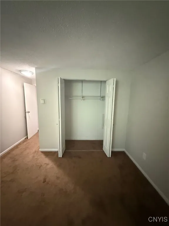 994 Village Boulevard North, Van Buren, New York 1, Van Buren, New York 13027, 1 Bedroom Bedrooms, 4 Rooms Rooms,1 BathroomBathrooms,Residential Lease,For Rent,994 Village Boulevard North, Van Buren, New York 1,0,S1641057