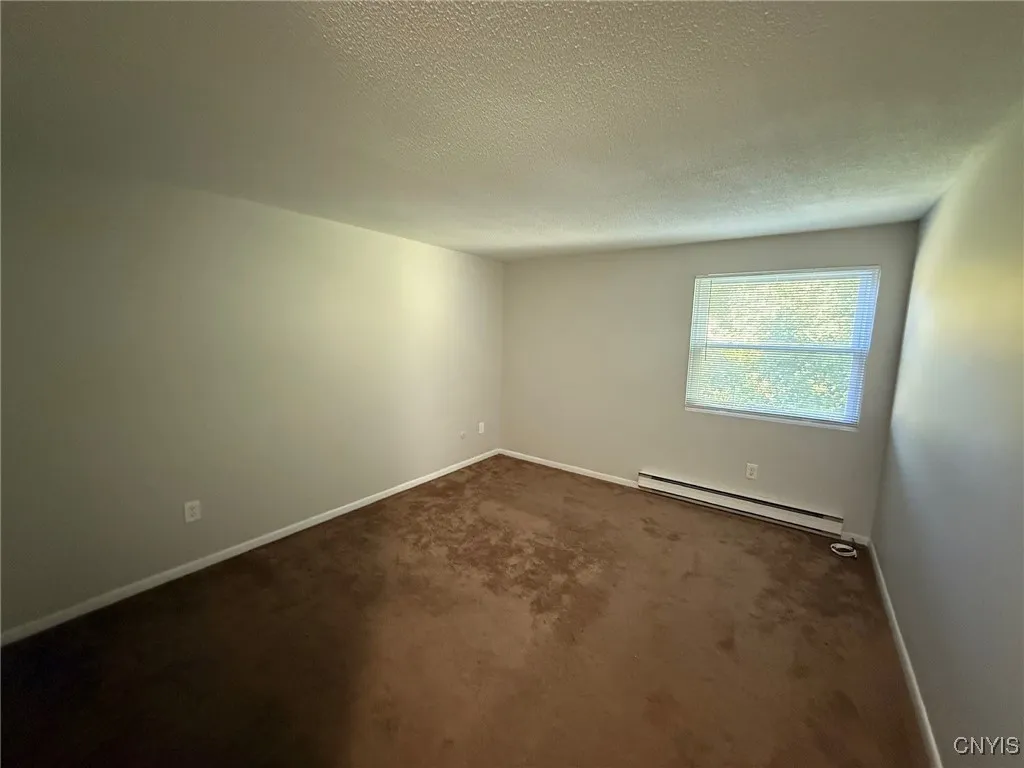 994 Village Boulevard North, Van Buren, New York 1, Van Buren, New York 13027, 1 Bedroom Bedrooms, 4 Rooms Rooms,1 BathroomBathrooms,Residential Lease,For Rent,994 Village Boulevard North, Van Buren, New York 1,0,S1641057