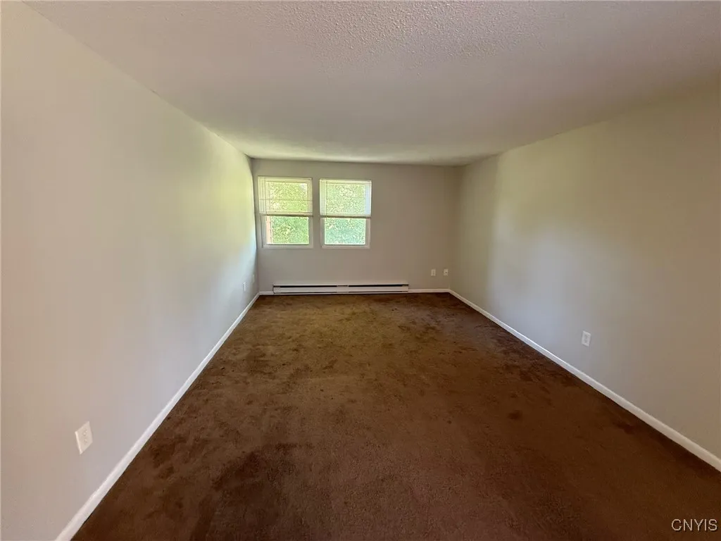 994 Village Boulevard North, Van Buren, New York 1, Van Buren, New York 13027, 1 Bedroom Bedrooms, 4 Rooms Rooms,1 BathroomBathrooms,Residential Lease,For Rent,994 Village Boulevard North, Van Buren, New York 1,0,S1641057