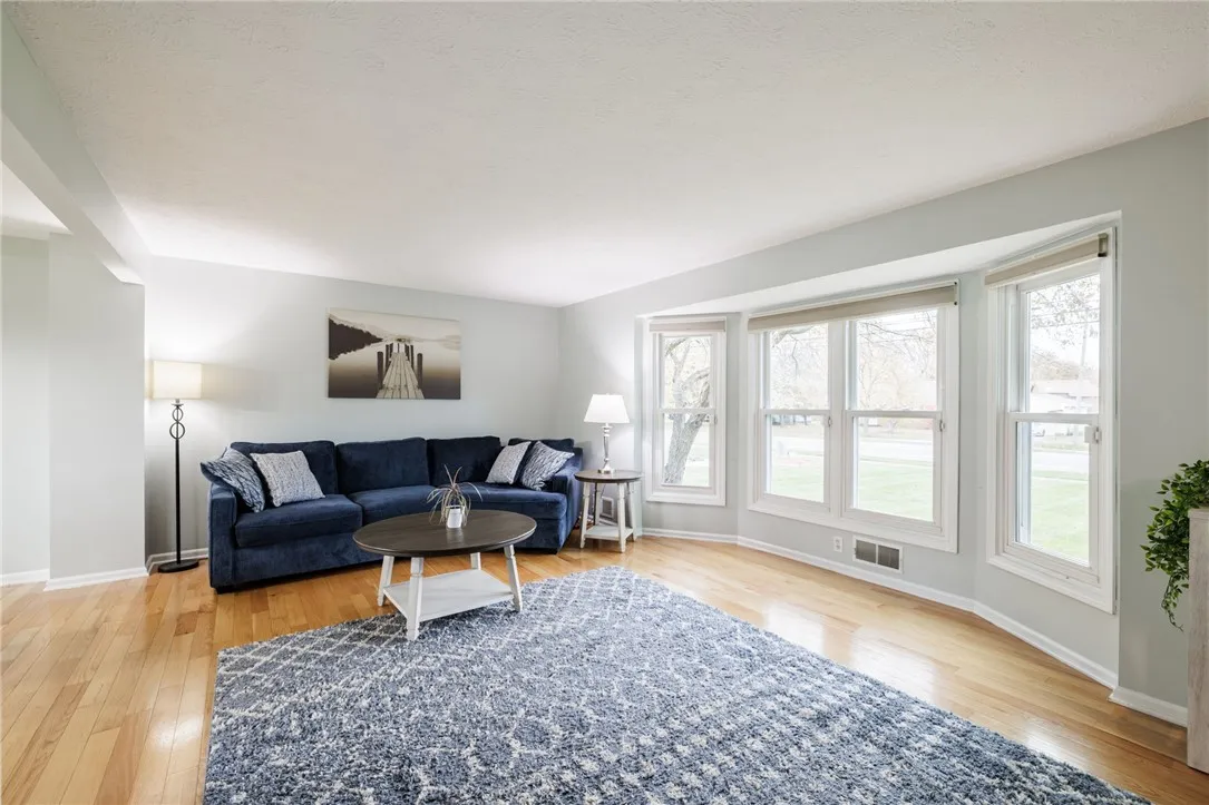 115 Mill Road, Greece, New York 14626, Greece, New York 14626, 4 Bedrooms Bedrooms, 7 Rooms Rooms,2 BathroomsBathrooms,Residential,Closed,115 Mill Road, Greece, New York 14626,0,R1648947