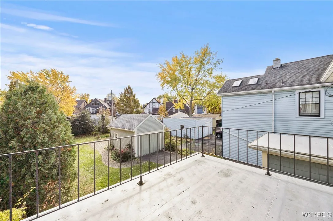 179 Admiral Road, Buffalo, New York 14216, Buffalo, New York 14216, 3 Bedrooms Bedrooms, 11 Rooms Rooms,1 BathroomBathrooms,Residential Lease,For Rent,179 Admiral Road, Buffalo, New York 14216,0,B1649439