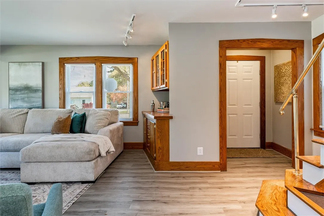 3457 Dewey Avenue, Greece, New York 14616, Greece, New York 14616, 3 Bedrooms Bedrooms, 8 Rooms Rooms,2 BathroomsBathrooms,Residential,For Sale,3457 Dewey Avenue, Greece, New York 14616,0,R1647373