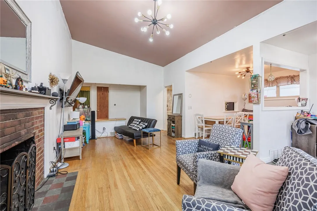 15 Burrows Dr, Penfield, New York 14625, Penfield, New York 14625, 3 Bedrooms Bedrooms, 6 Rooms Rooms,1 BathroomBathrooms,Residential,Closed,15 Burrows Dr, Penfield, New York 14625,0,R1644696